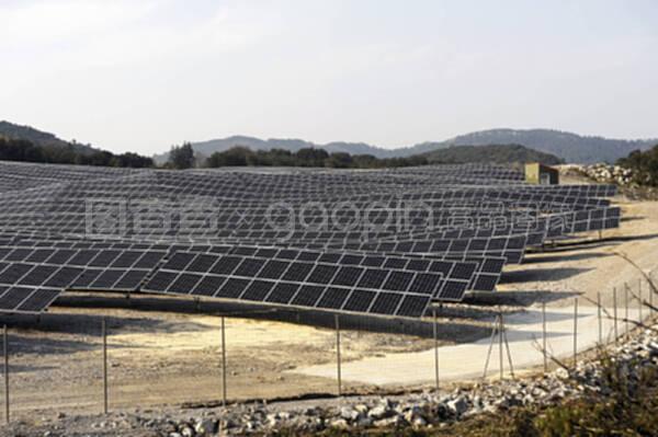 法国光伏太阳能发电厂